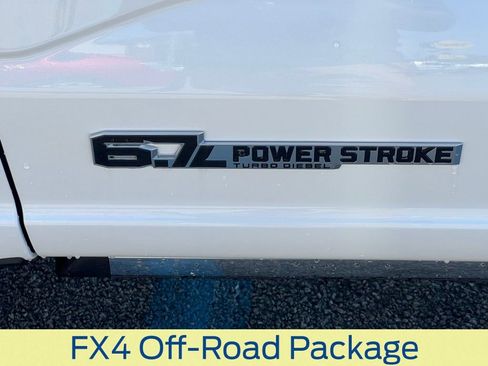 New 2025 Ford F350 Lariat w/ Lariat Ultimate Package AWD/4WD image 24