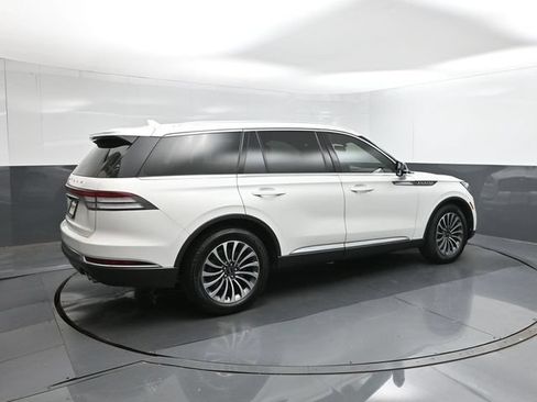 Used 2022 Lincoln Aviator Reserve w/ Elements Package Plus RWD image 15