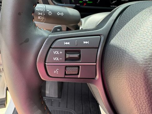 Used 2026 Honda CR-V TrailSport image 13