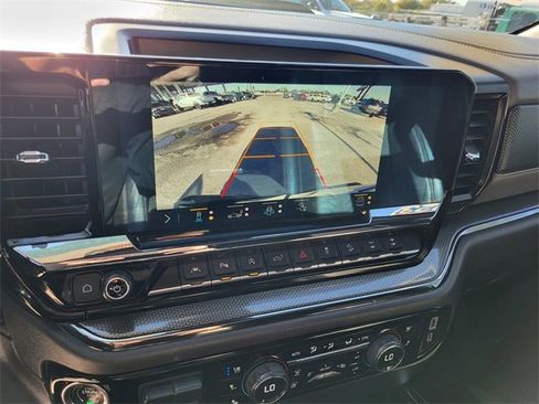 Used 2023 Chevrolet Silverado 1500 ZR2 w/ Technology Package image 5