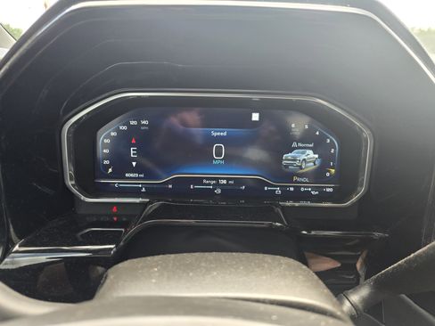 Used 2022 Chevrolet Silverado 1500 LT w/ Protection Package image 13