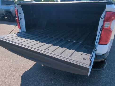 Used 2021 Chevrolet Silverado 1500 LT Trail Boss w/ Bed Protection Package AWD/4WD image 12