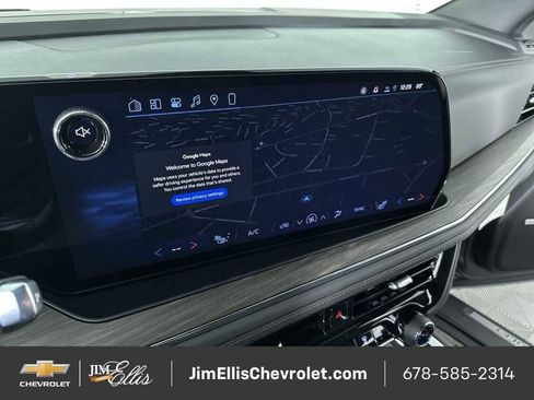 New 2026 Chevrolet Suburban LT w/ Comfort Package image 27