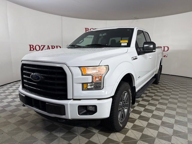 Used 2016 Ford F150 XLT w/ Equipment Group 302A Luxury AWD/4WD image 4