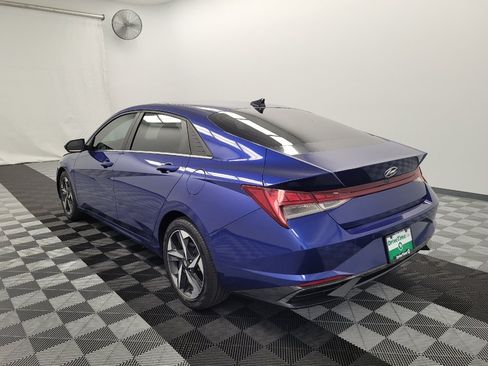 Used 2023 Hyundai Elantra Limited FWD image 5