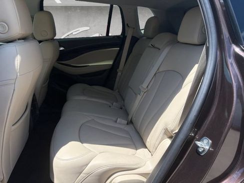 Used 2020 Buick Envision Essence FWD image 22