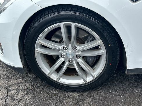 Used 2013 Tesla Model S 85 image 11