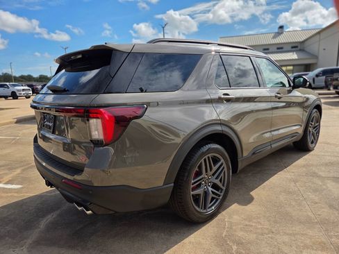 New 2026 Ford Explorer ST w/ Sun And Sound Package AWD/4WD image 5