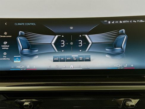 New 2026 BMW X5 xDrive50e w/ M Sport Package image 16