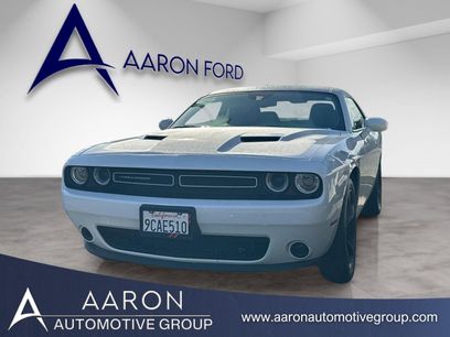 Used 2022 Dodge Challenger SXT