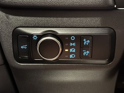 Used 2024 Ford Escape Active AWD/4WD image 27