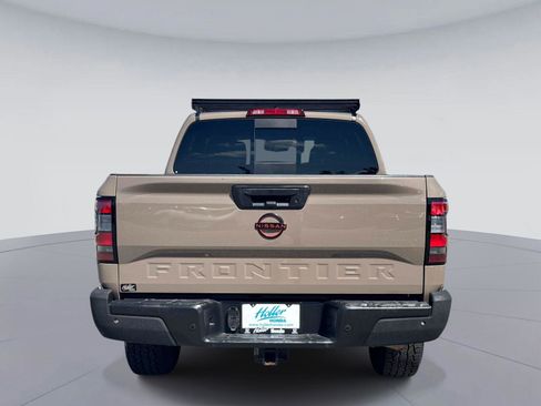 Used 2023 Nissan Frontier PRO-4X w/ Pro Convenience Package AWD/4WD image 5