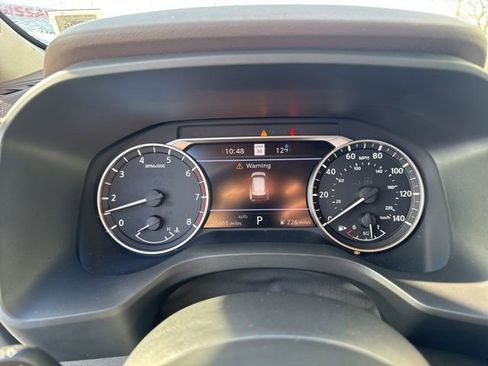 Used 2021 Nissan Rogue SL w/ Premium Package image 14