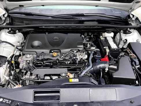 Used 2023 Toyota Camry SE FWD image 31