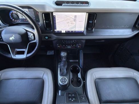 Used 2024 Ford Bronco Wildtrak AWD/4WD image 17