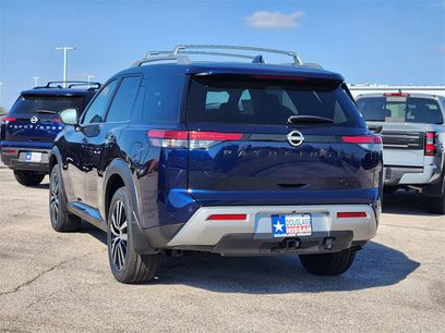 New 2025 Nissan Pathfinder Platinum