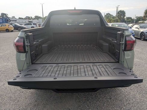 Used 2025 Hyundai Santa Cruz SEL FWD image 13