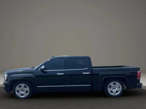 Used 2017 GMC Sierra 1500 Denali w/ Denali Ultimate Package AWD/4WD image 6