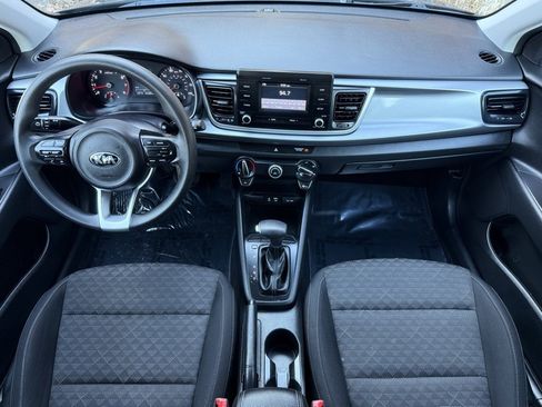 Used 2018 Kia Rio S image 16