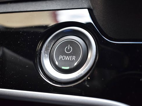 Used 2025 Honda Prologue EX image 25