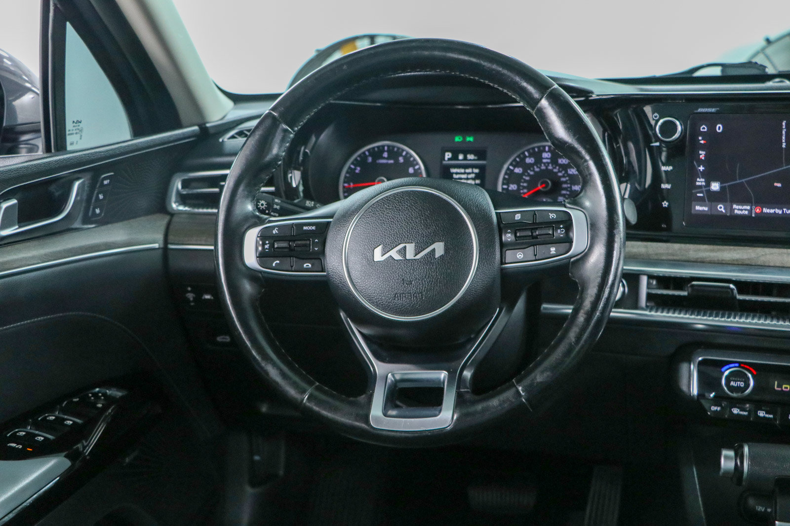 Used 2024 Kia K5 EX w/ EX Premium Package FWD image 12