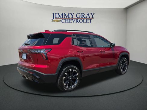 New 2027 Chevrolet Equinox RS w/ Convenience Package III AWD/4WD image 5