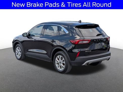 Used 2023 Ford Escape Active w/ Tech Pack #1 AWD/4WD image 4