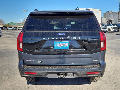 New 2025 Ford Expedition Max Active image 10