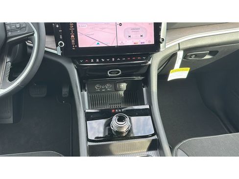 New 2026 Jeep Grand Cherokee Altitude RWD image 18