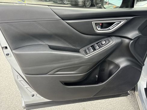 Used 2021 Subaru Forester Limited image 25