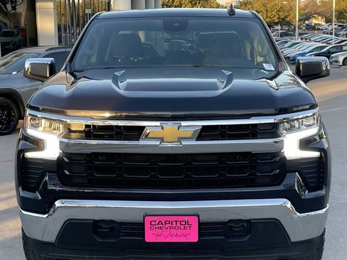 Certified 2024 Chevrolet Silverado 1500 LT w/ Z71 Off-Road Package image 6