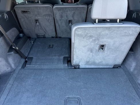 Used 2025 Audi Q7 2.0T Premium w/ Convenience Package image 13