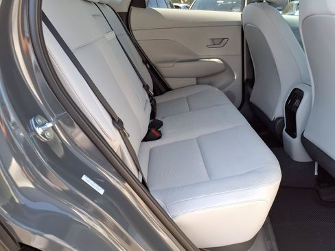 Used 2026 Hyundai Kona SEL Sport FWD image 14