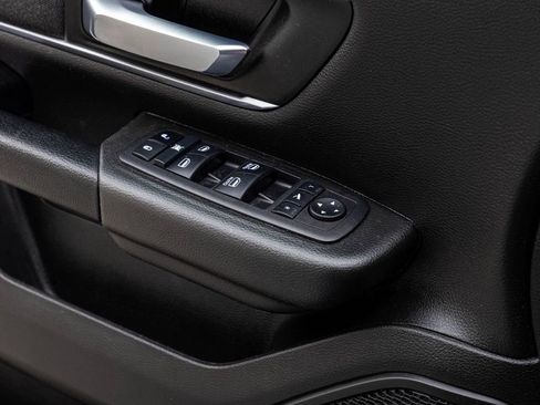 Used 2023 RAM 1500 Big Horn AWD/4WD image 12