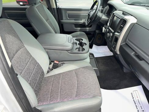 Used 2016 RAM 1500 Big Horn AWD/4WD image 17