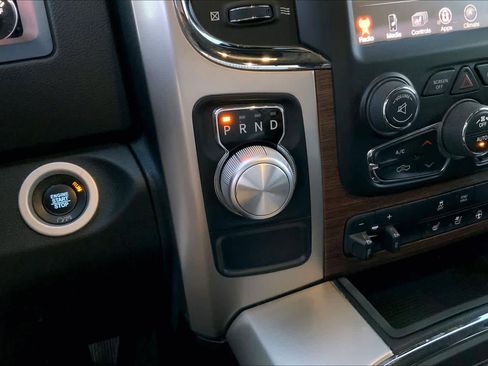 Used 2016 RAM 1500 Laramie w/ Convenience Group RWD image 16