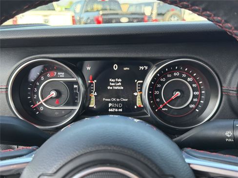 Used 2020 Jeep Wrangler Unlimited Rubicon w/ Quick Order Package 28Y Recon AWD/4WD image 26