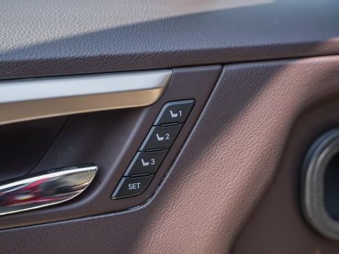 Used 2020 Lexus RX 350L FWD w/ Premium Package image 40