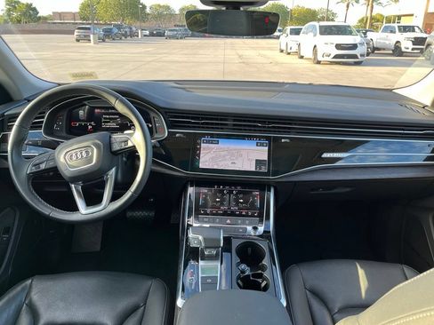 Used 2023 Audi Q8 Premium Plus w/ Premium Plus Package AWD/4WD image 14