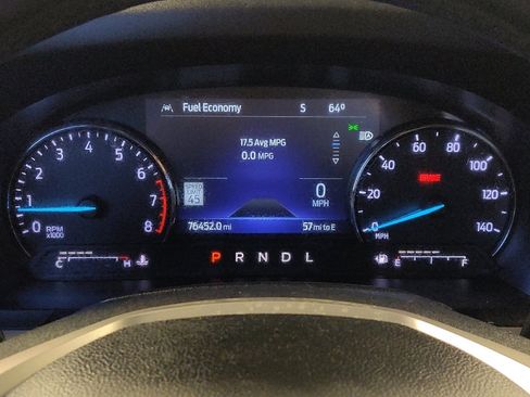 Used 2022 Ford Explorer XLT w/ Equipment Group 202A RWD image 22