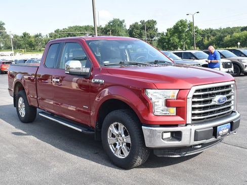 Used 2016 Ford F150 XLT w/ Equipment Group 302A Luxury AWD/4WD image 3