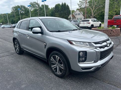 Used 2022 Mitsubishi Outlander Sport ES FWD image 4