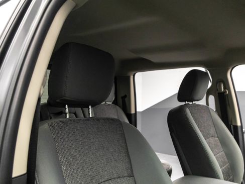 Used 2018 RAM 1500 Big Horn image 44