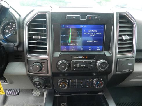 Used 2020 Ford F150 XLT w/ Equipment Group 302A Luxury AWD/4WD image 17