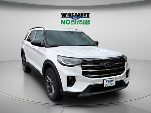 New 2026 Ford Explorer Active w/ Active Comfort Package AWD/4WD image 1