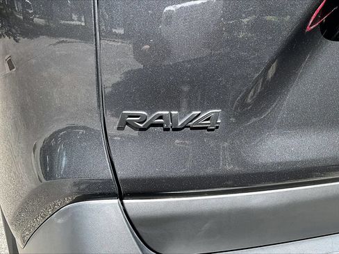 Used 2024 Toyota RAV4 XLE w/ Convenience Package AWD/4WD image 27