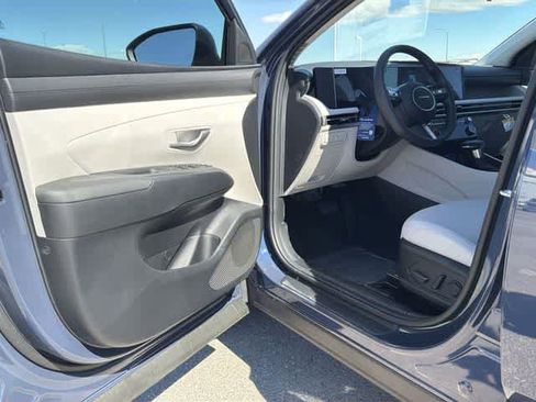 New 2026 Hyundai Tucson SEL FWD image 10