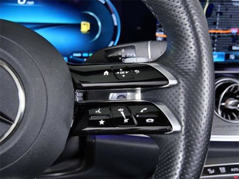 Used 2023 Mercedes-Benz E 450 4MATIC Cabriolet image 24