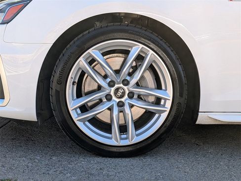 Used 2024 Audi A4 2.0T Premium Plus image 31