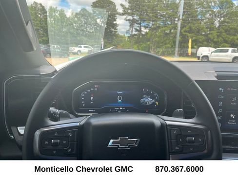 Used 2024 Chevrolet Silverado 1500 High Country w/ Midnight Edition AWD/4WD image 14